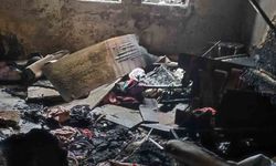 Yangın bir evi küle çevirdi