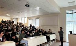 Yapay zeka okuryazarlığı ele alındı