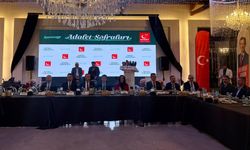 Kayseri'de Farklı Partiler Aynı İftar Sofrasında Buluştu