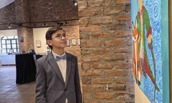 12 yaşındaki Egemen'in resim sergisi