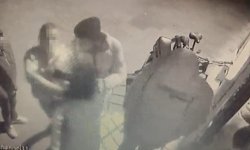 16 yaşındaki çocuk gündüz tartıştığı arkadaşının babası tarafından akşam darp edildi