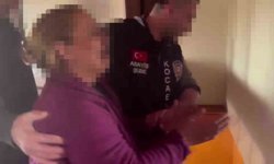 26 yıl hapis cezası bulunan kadın, duvarı delip oluşturduğu gizli bölmede yakalandı