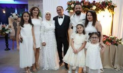 42 yıllık evlilik yeniden taçlandı