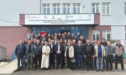 AK Parti Manyas ilçe teşkilatı muhtarlarla istişare toplantısı yaptı