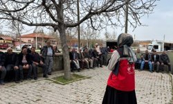 Aksaray'da yaşlılara 'Yaşlı Sağlığı ve Aile İçi İletişim' eğitimi veriliyor