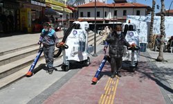Akülü süpürgeler Isparta sokaklarında