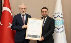 ALKÜ, yeşil enerjide Türkiye'nin ilk üniversitesi oldu