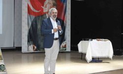 Altıntaş'ta öğrenci ve yazar buluşması