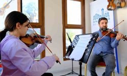 Antakya Belediyesi'nden ücretsiz keman kursu