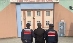 Aranan 39 kişi yakalandı, 20'si tutuklandı