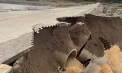 Aşırı yağışlar Akdağ Tabiat Parkı'na çıkan yolu çökertti