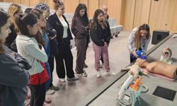 Aydın Şehir Hastanesi'nde çocuk acil ekiplerine kritik eğitim