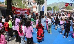 Aydınlı Romanlar günlerini doyasıya eğlenerek kutladı