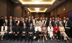 Azerbaycan yatırım fırsatları, İzmir'de masaya yatırıldı