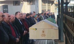 Baba ve oğlu son yolculuğuna uğurlandı