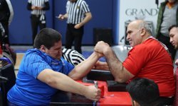 Bağcılarlı demir bileklerden büyük başarı: 14 madalya kazandılar