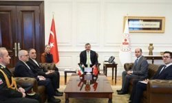 Bakan Çiftçi, İran'ın Ankara Büyükelçisi Habibullahzadeh ile bir araya geldi