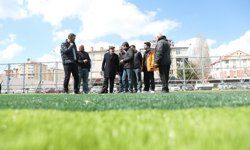 Başkan Çolakbayrakdar: 'Her alanda gençlerimizin yanındayız, geleceğin sporcuları bu statta yetişecek