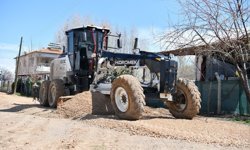Başkan Geçit: 'Dilek Mahallesi'nde yol kalitesi yükseliyor'