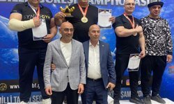 Bayburtlu sporcular Yalova'dan 2 şampiyonlukla döndü