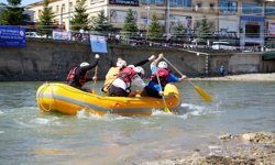 Bayburt'ta 'Üniversiteler Arası Rafting Türkiye Şampiyonası' başladı
