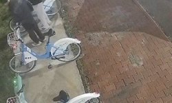 Belediyenin bisikletlerine böyle zarar verdiler