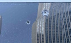 Beşiktaş'ta kurşun yağmurunda kalan servis araçları görüntülendi