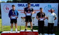 Bilecikli atlet sporcusu şampiyon oldu