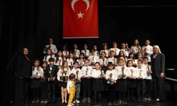 Bilecikli genç sanatçılar Bursa'daki müzik festivalinde sahne aldı