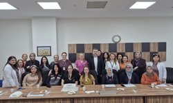 Bilecik'te 'Ebeler Haftası' kapsamında buluşma