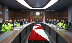 Bingöl'de İl Trafik Komisyonu, güvenli ulaşım için bir araya geldi