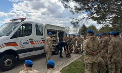 Bingöl'de jandarma personeline enkazda arama kurtarma eğitimi