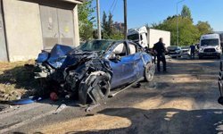 Bornova'da feci kaza: 1 ölü, 7 yaralı