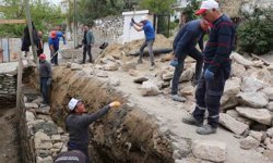 Bozdoğan Belediyesi Alamut Mahallesi'nde taş duvar çalışmasını tamamladı