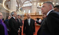 Bulgaristan İçişleri Bakanı Emil Dachev Selimiye Camii'ne hayran kaldı