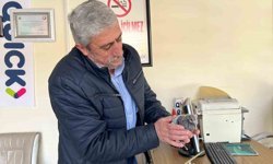 Bünyan'da çatıdan düşen kuş, yuvasına kavuşturuldu