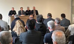 Burhaniye'de okul güvenliği toplantısı yapıldı