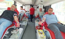 Burhaniyeliler kan bağışını sevdi