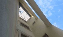 Bursa'da çatıdan düşen usta ağır yaralandı