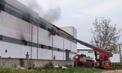 Bursa'da mobilya fabrikasında korkutan yangın