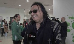 Bursaspor'a Gökhan Kırdar'dan özel beste sözü