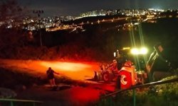 Çalışma sırasında doğal gaz hattı zarar gördü, operatör bayıldı