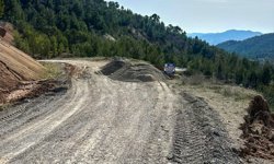 Çameli Belediyesinden aralıksız yol çalışması