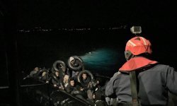 Çeşme açıklarında 31 düzensiz göçmen yakalandı