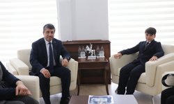 Çocuk başkanın ilk talebi, 'Daha çok kütüphane yapılsın' oldu