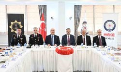 Denizli'de bölgesel narkotik zirvesi toplantısı gerçekleşti