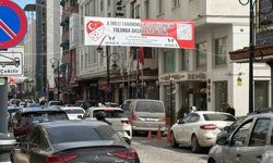 Diyarbakır'da esnaftan A Milli Futbol Takıma destek