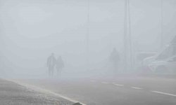 Diyarbakır'da sis görüş mesafesini 20 metreye kadar düşürdü