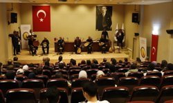 DPÜ'de Kütahya türküleri ve halk oyunları rüzgârı