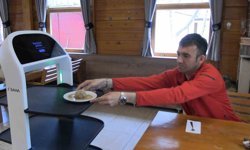 Edirne'de robot garson hizmete başladı, müşteriler memnun